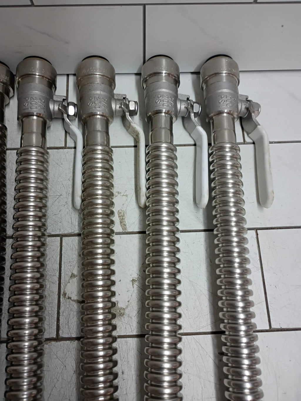 4 Sets Of Everbilt 3/4 in x 3/4 in. FIP 18" Water Heater Connection Kit NOB