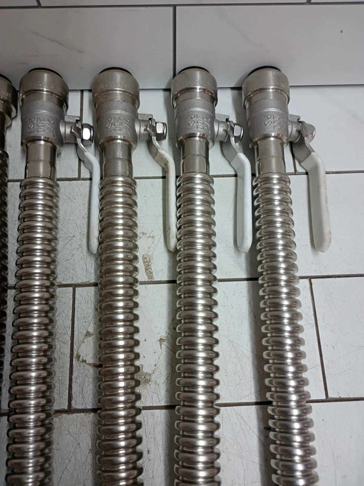 4 Sets Of Everbilt 3/4 in x 3/4 in. FIP 18" Water Heater Connection Kit NOB