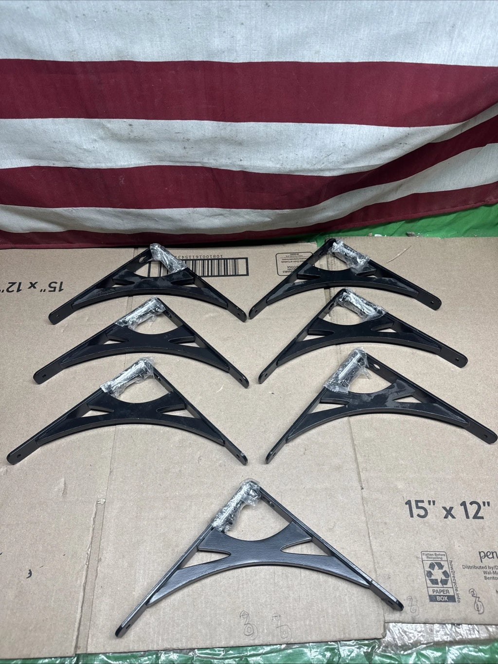 7-Pack Everbilt 8 in. Black Contempo Steel Shelf Bracket
