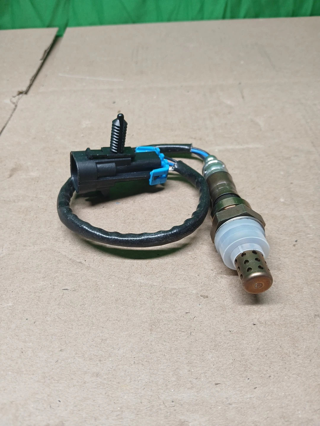 Denso Oxygen Sensor 234-4018 NEW OPEN BOX