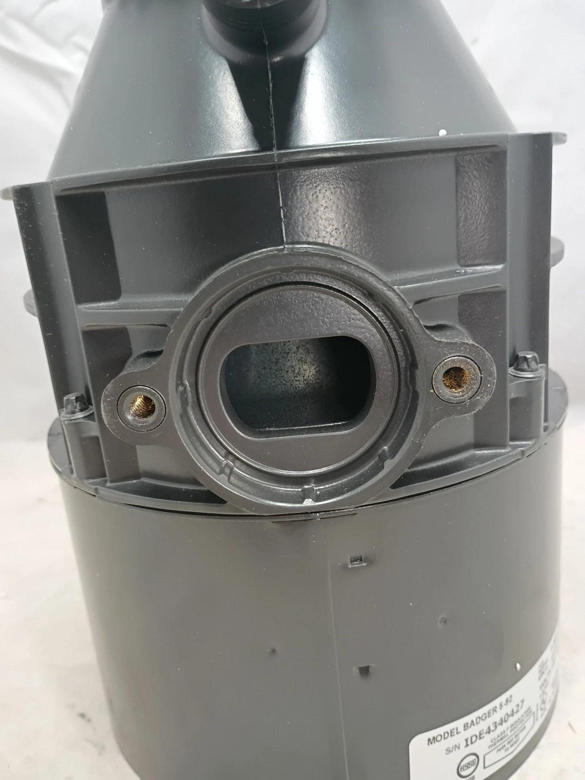 InSinkErat1or Badger 5 1/2HP Garbage Disposal Completed Open Box