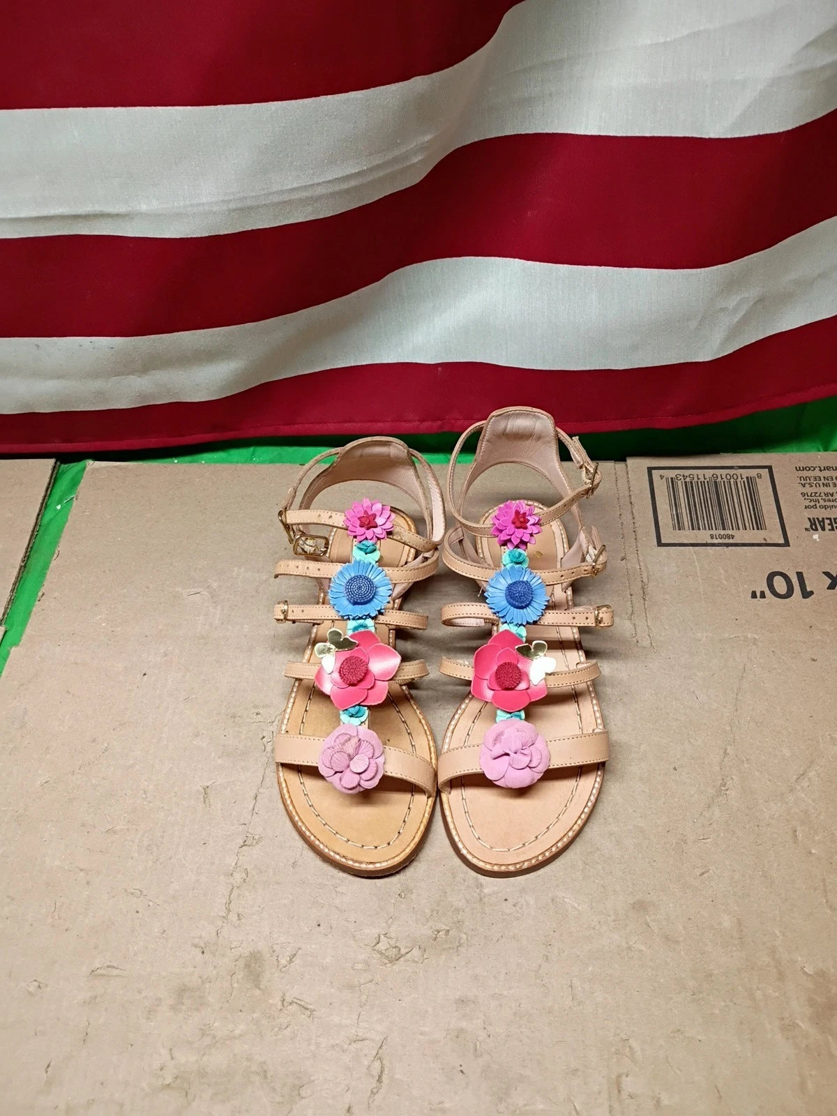 Kate Spade New York Sadia floral embellished sandal 7M Natural Color