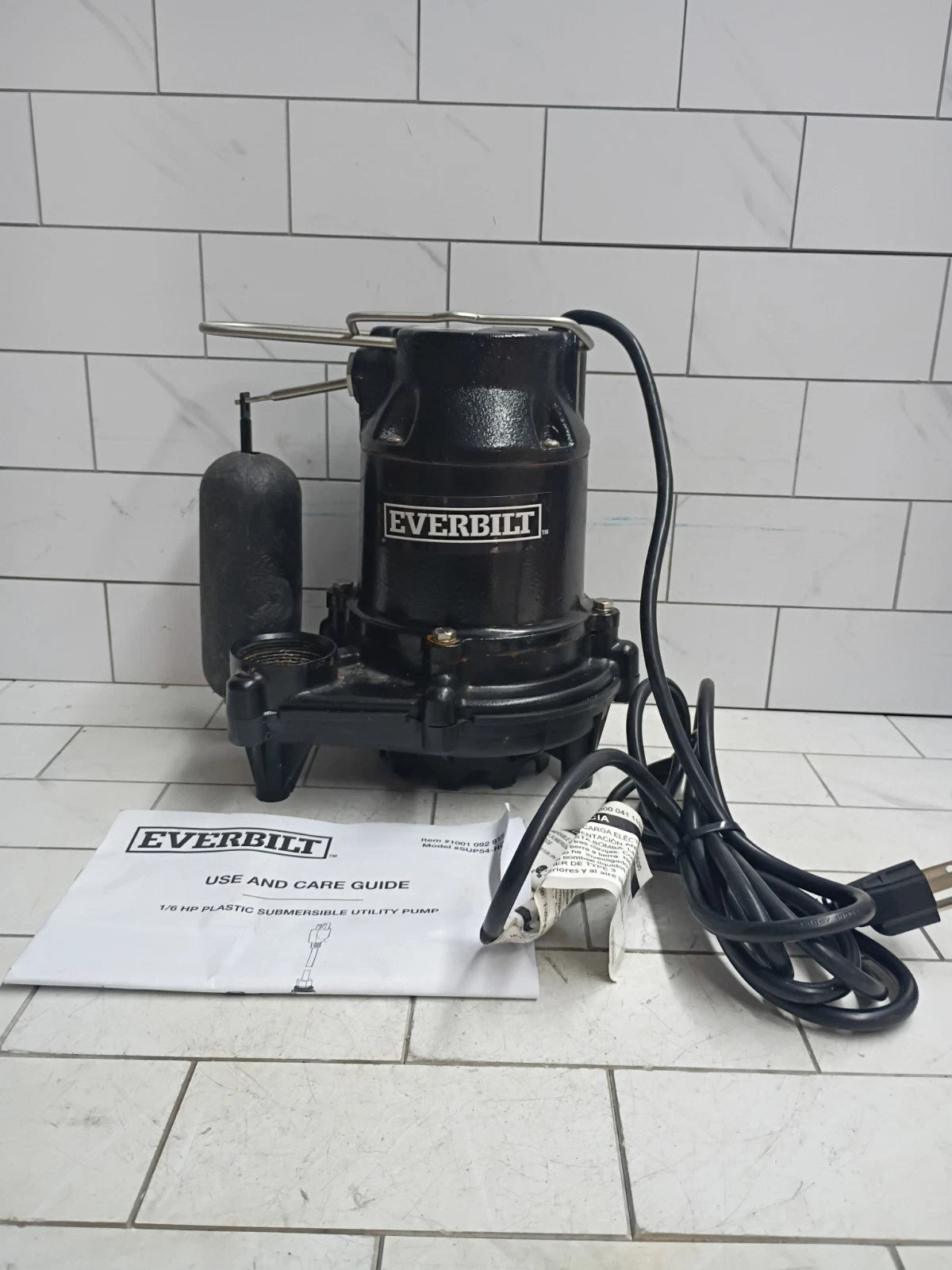 Everbilt S02160925 1/3 HP Cast Iron Submersible Sump Pump Used