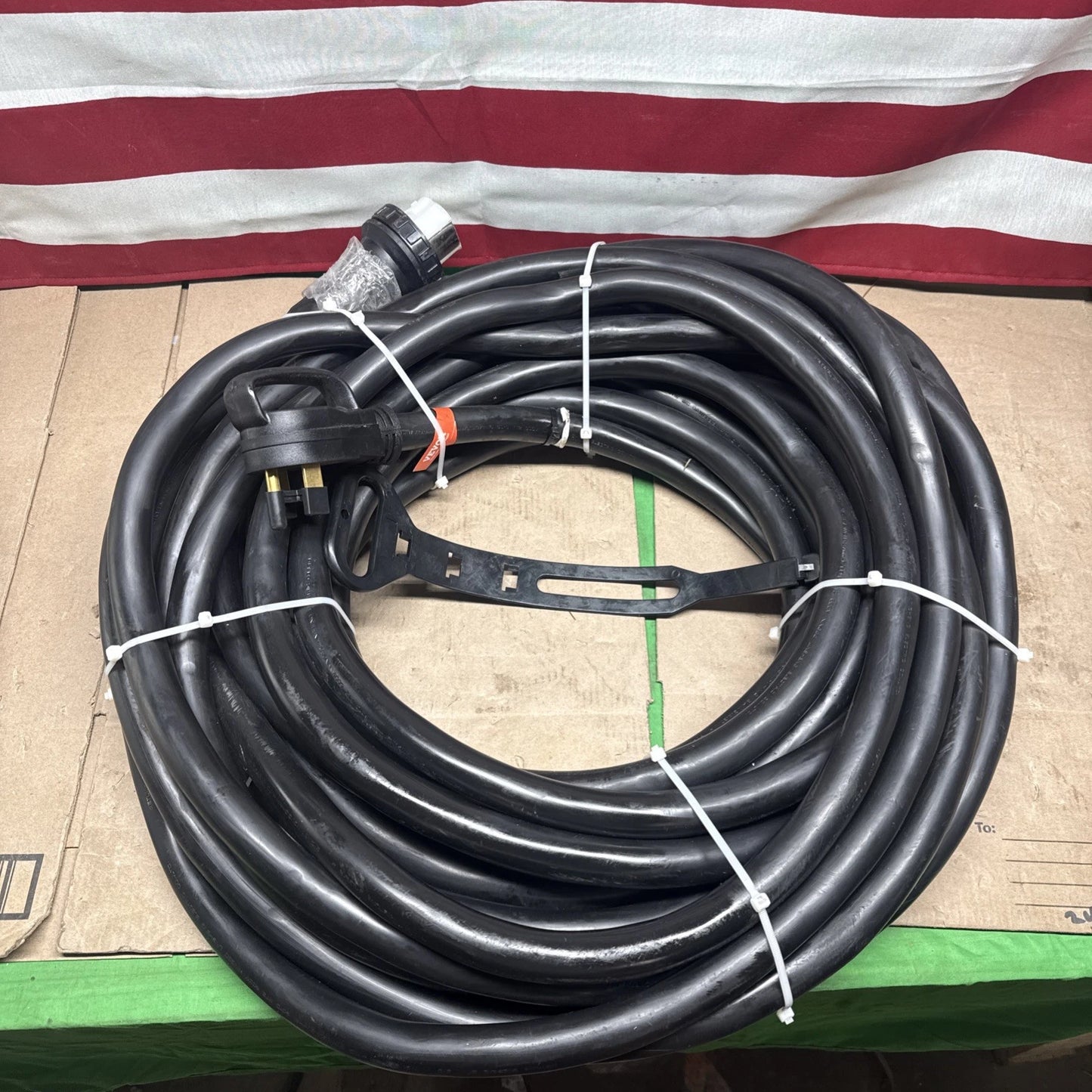 VEVOR 75FT 50A 125/250V 14-50P to CS6364 Locking Generator Cord