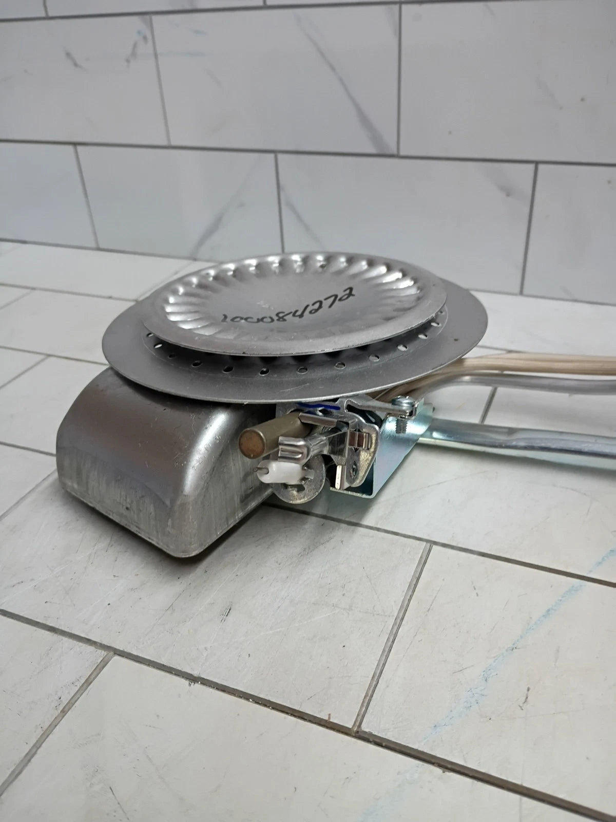 Premier Plus Replacement Burner for Gas Water Heaters, BFG 50T40, READ DESCRIPTI