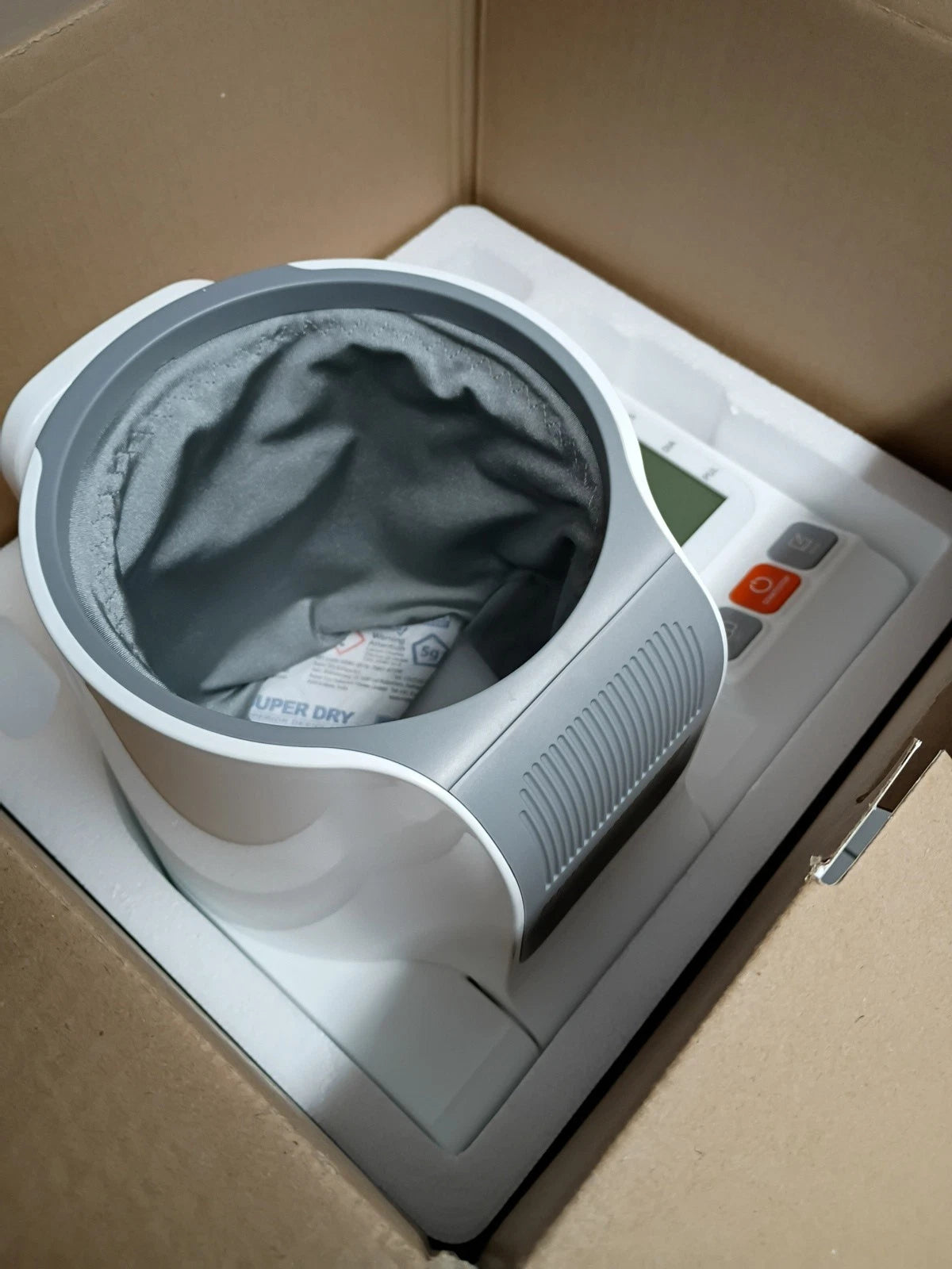 CAVN CH-S692L Blood Pressure Monitor, One-Touch Barrel-Type Open Box