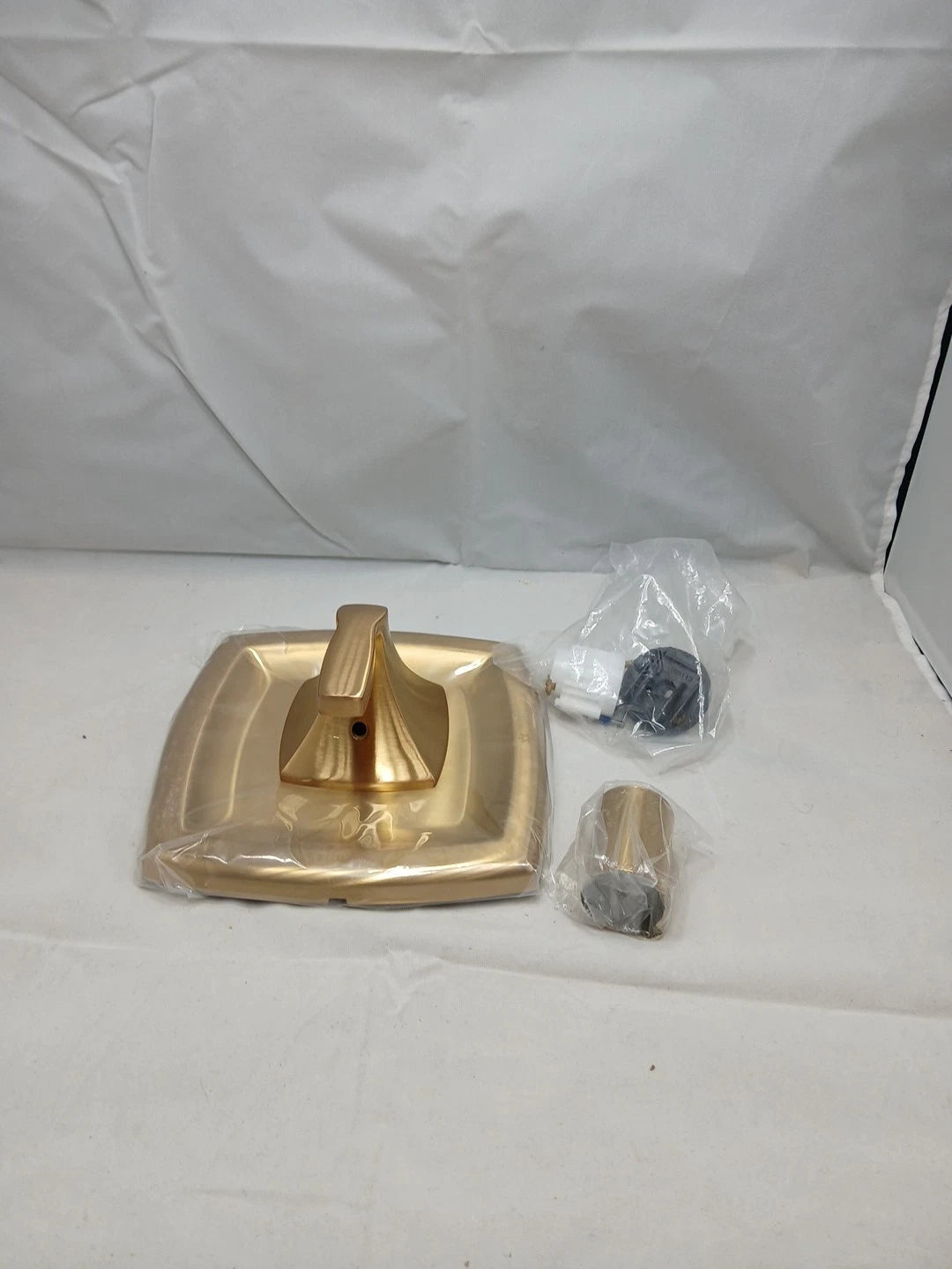 Moen Voss Single Handle Posi-Temp Pressure Balanced Valve Trim Only T2691BG NEW
