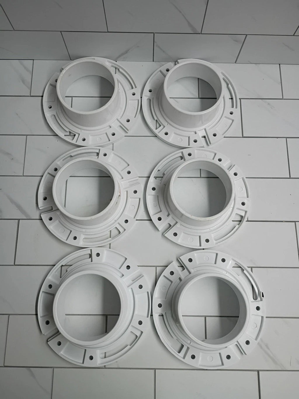 6pck 3" X 4" PVC CLOSET FLANGE NO PIPE STOP STANDARD PATERN New Open Box