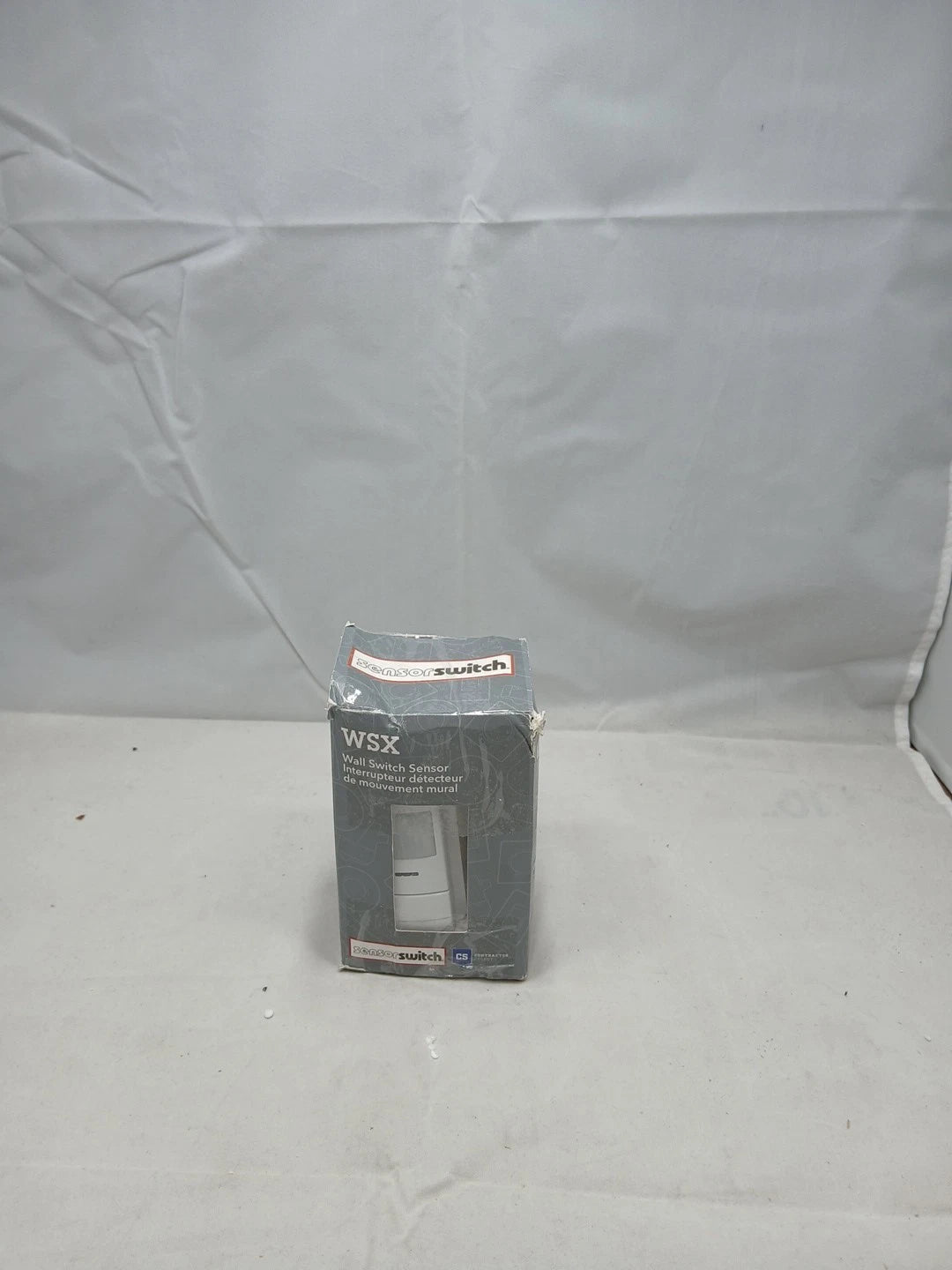 AcuityControls WSX WH Wall Sensor Switch 120/277VAC 216RF4 Plate Included
