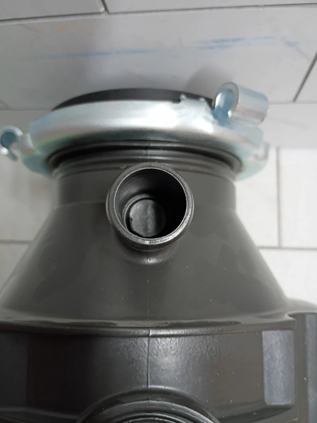 InSinkErator Badger 100, 1/3 HP Continuous Feed Kitchen Garbage Disposal, OB