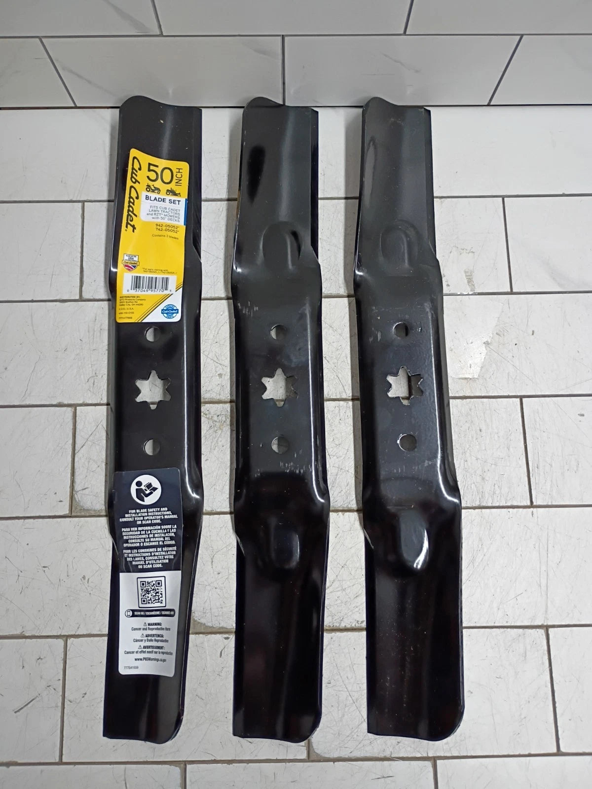Cub Cadet 50 Inch Blade Set 942-05052 & 742-05052 for 50" Decks NEW