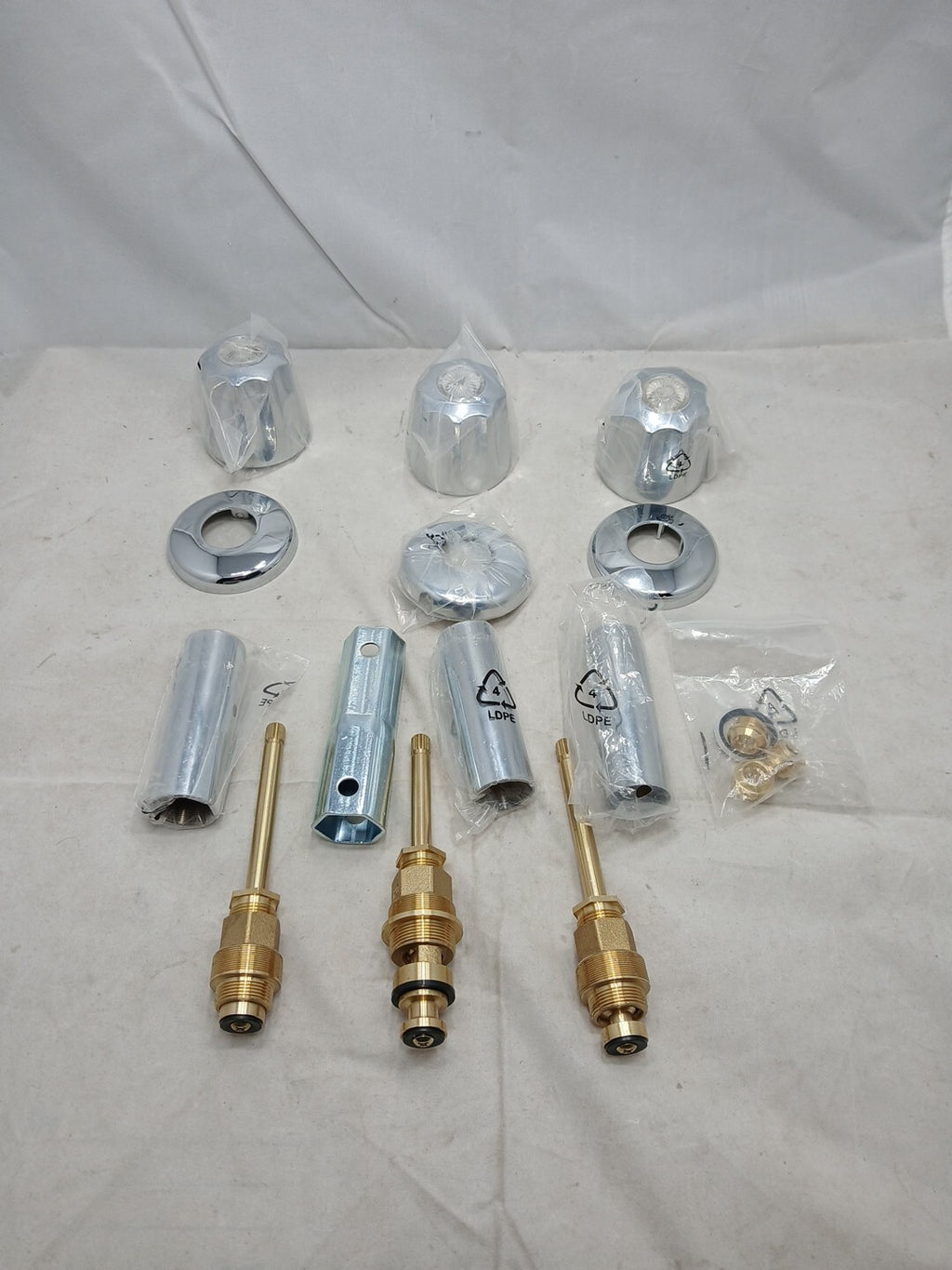 NEW OB Tub/Shower Remodeling Kit for GERBER - CHROME - 39617 (ob)