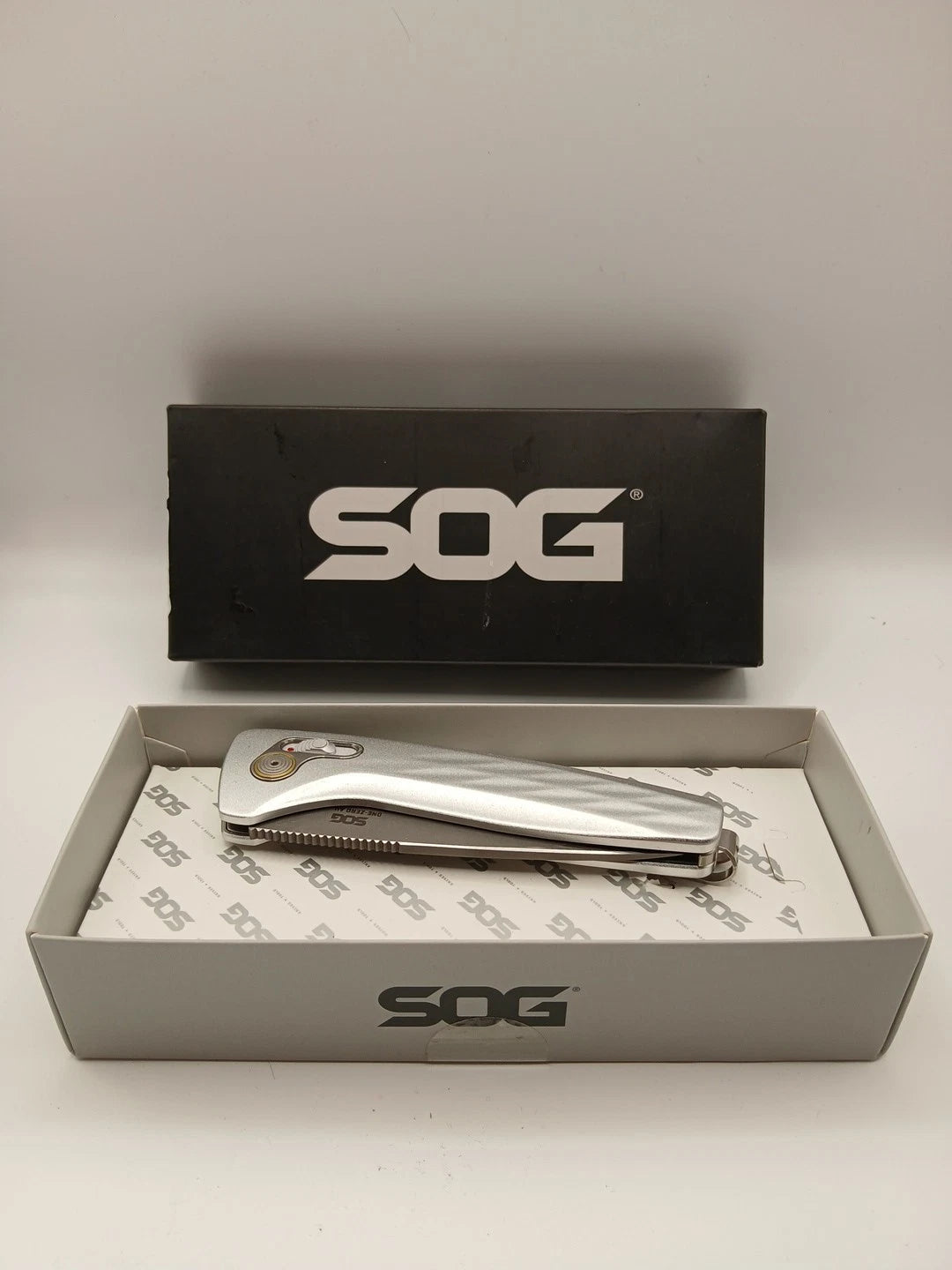 SOG One Zero AU Lock Knife Satin Aluminum (3.1" Chrome) - 15-73-03-57