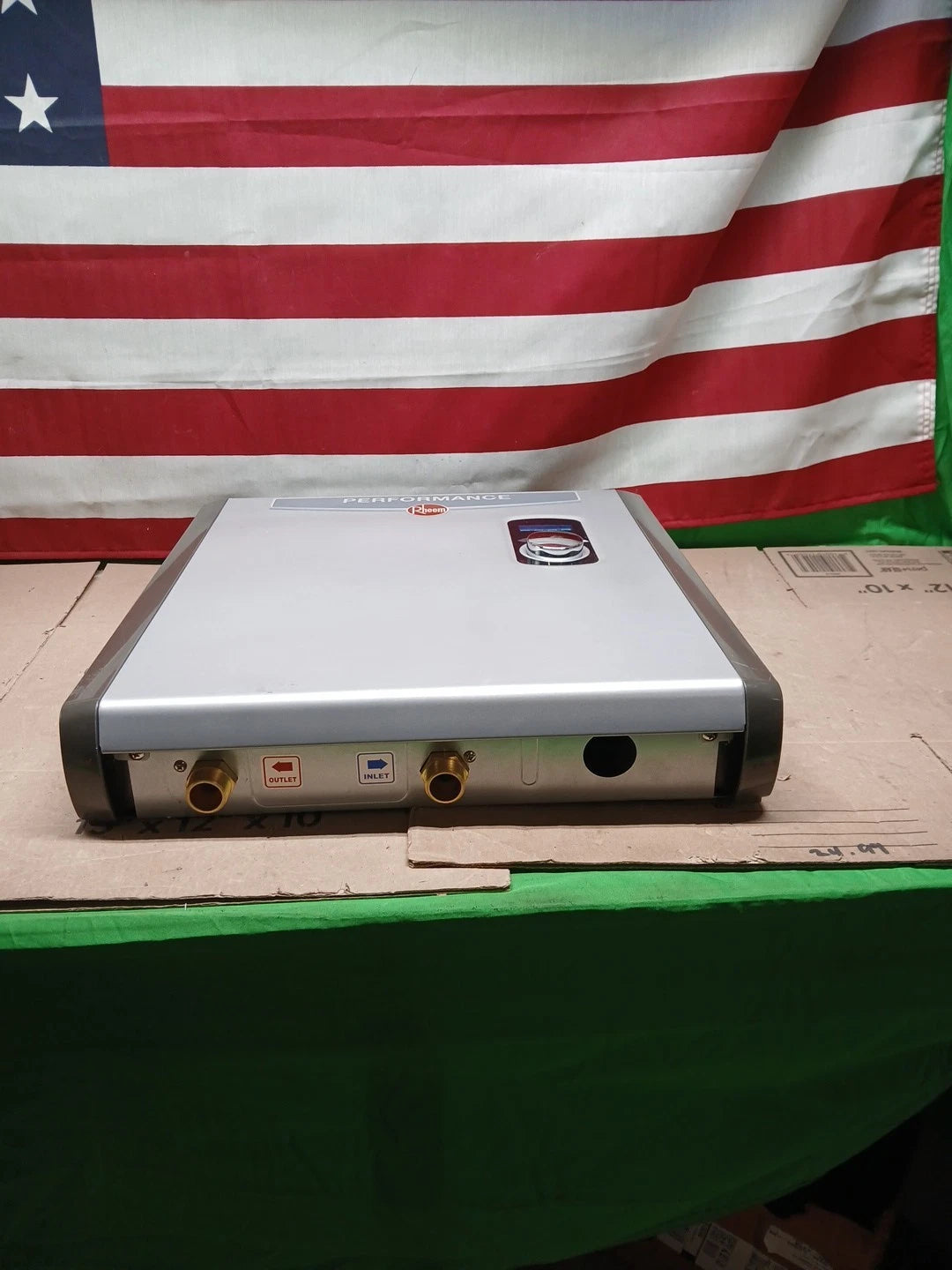 Performance 27 kW 5.27 GPM 240-Volt Self-Modulating Electric Tankless READ