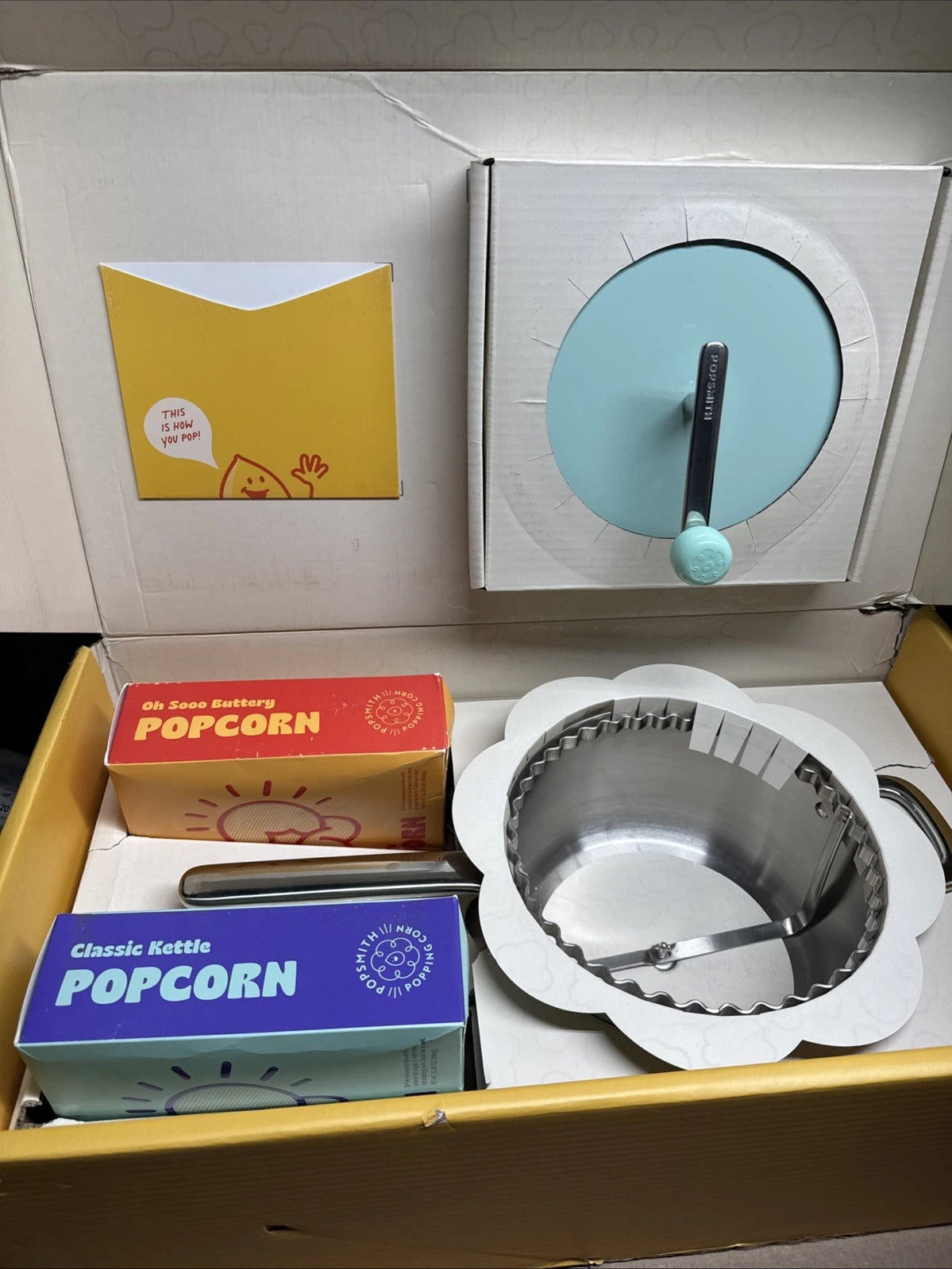 Mint Stovetop Popcorn Machine - 6 Quart, 10 Popcorn Kits