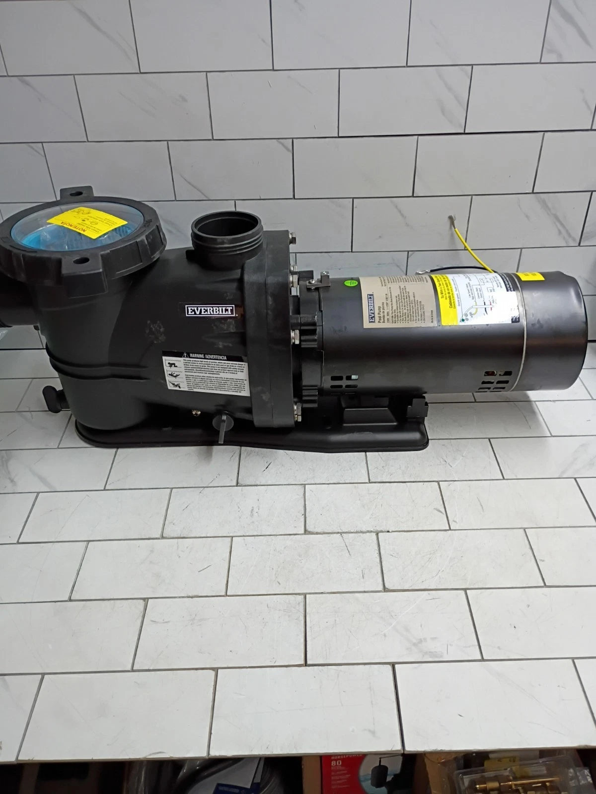 Everbilt 1.5 HP 2-Speed Pool Pump 230-Volt SPP15002-2SP NEW OPEN BOX
