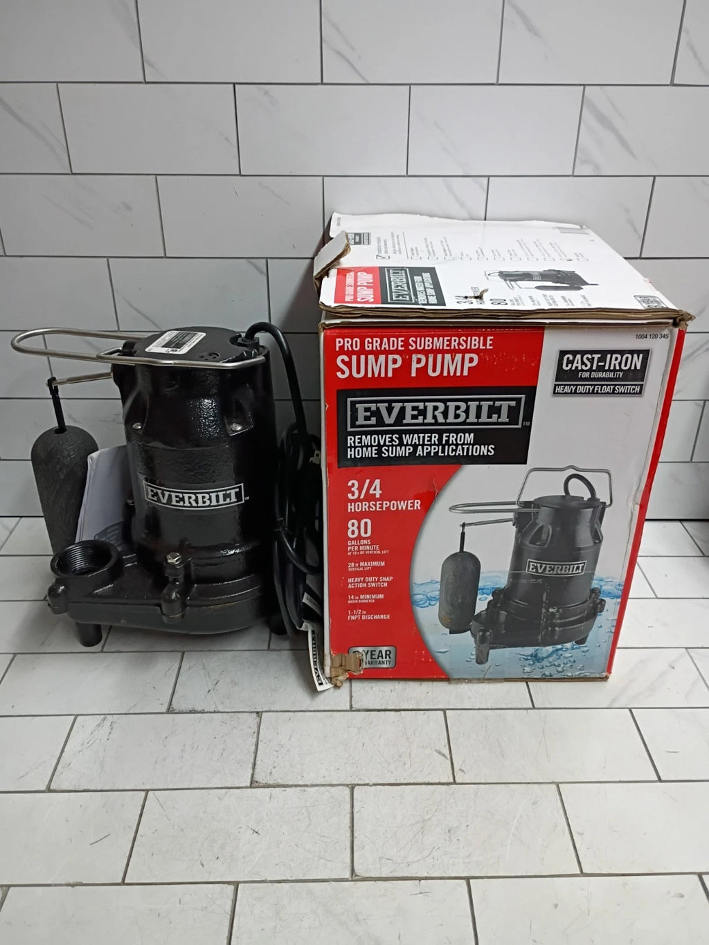 Everbilt 3/4HP Cast-Iron Pro-Grade Submersible Sump Pump 1004 120 345 OPEN BOX