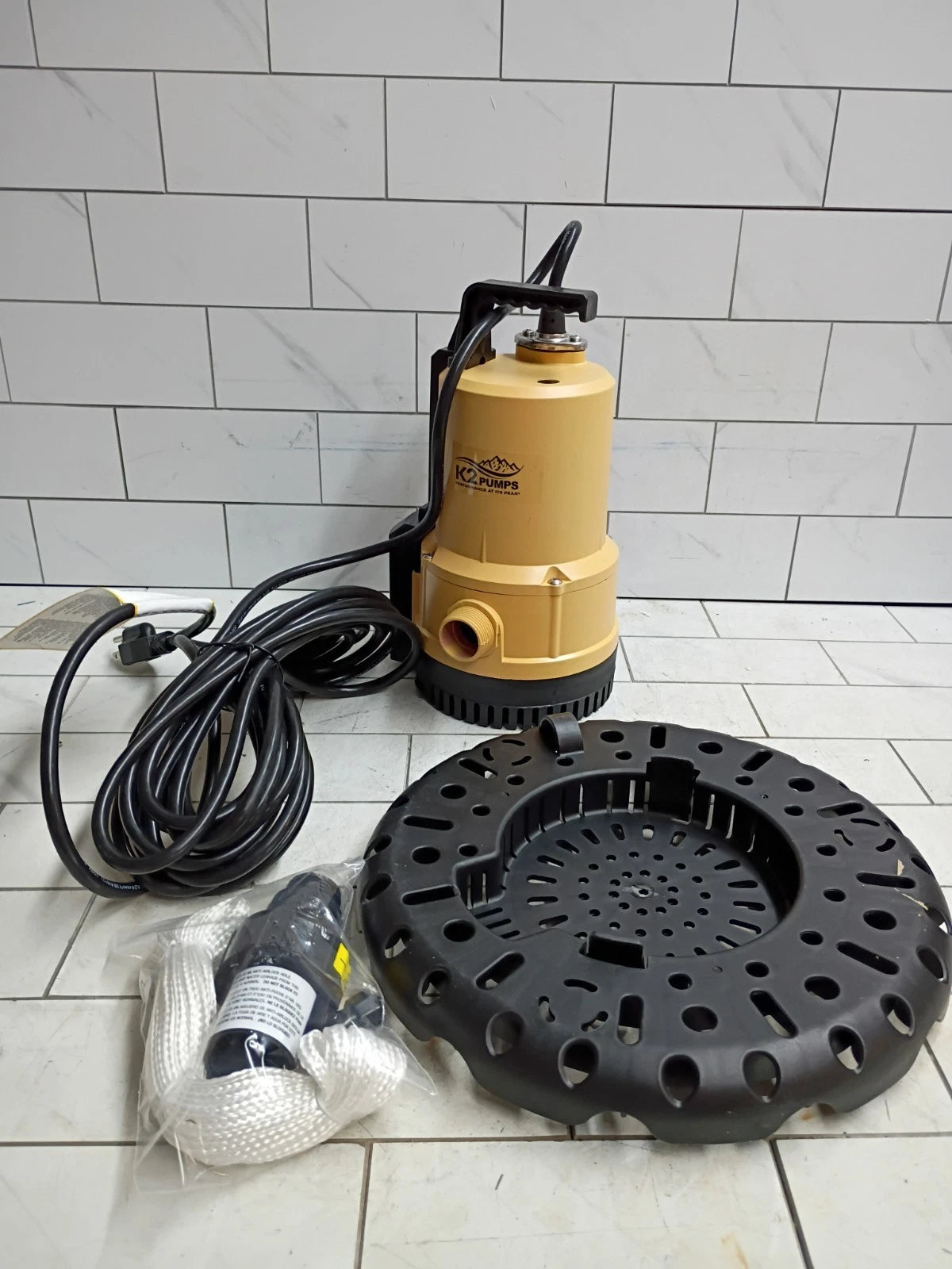K2 1/4 HP Automatic Submersible Pool Cover Pump Open Box