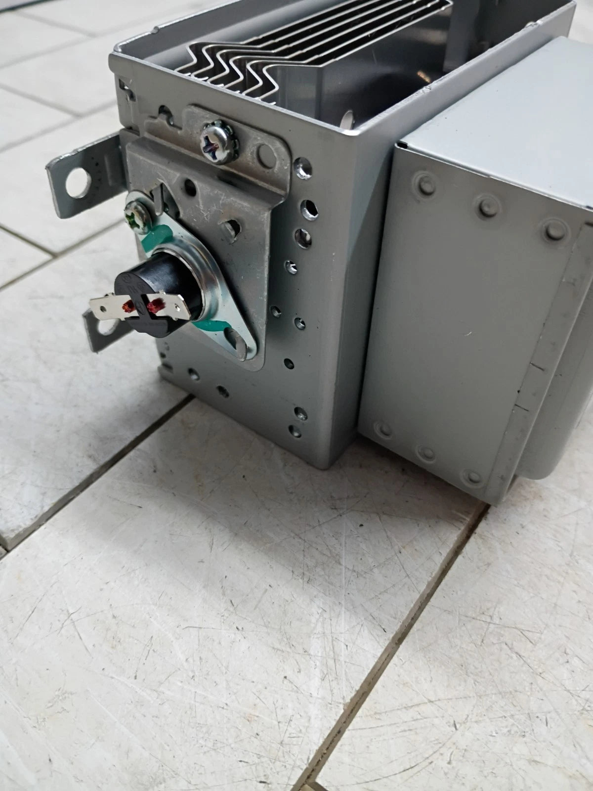 Microwave Magnetron for Samsung For DE69-0103 Parts Only