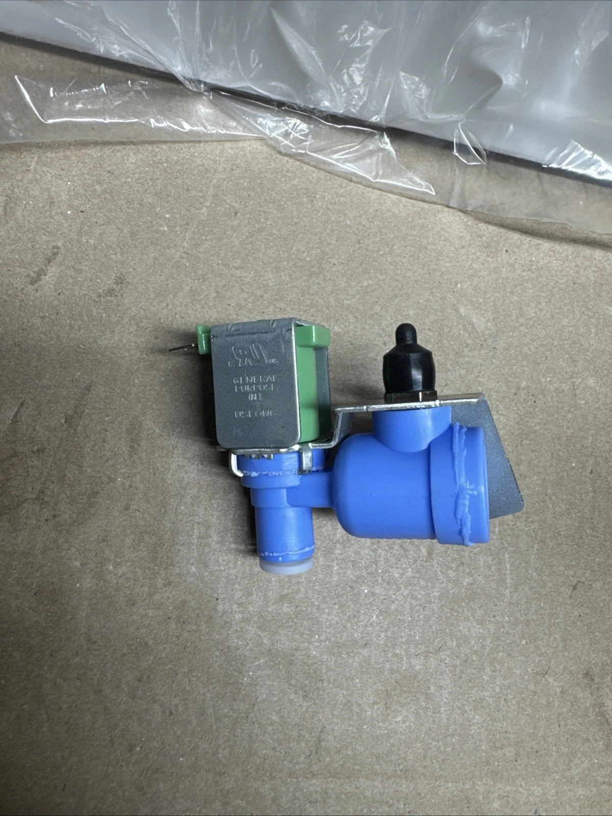 Genuine OEM Frigidaire IM116000 Refrigerator Ice Maker Kit