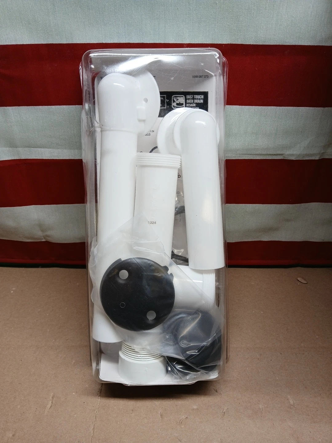 Lot Of 4 Everbilt Easy Touch 1-1/2 in. Poly Pipe Bath Waste & Overflow Drain