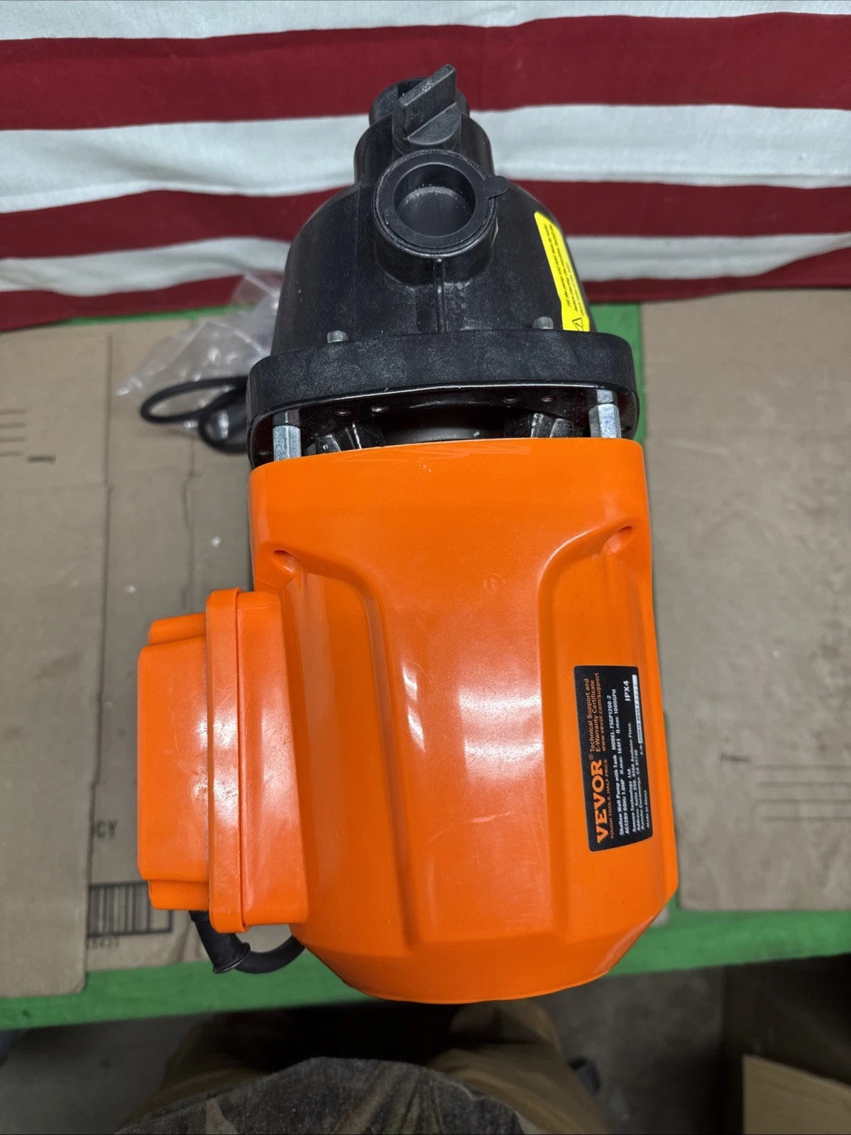 VEVOR 1HP Shallow Well Pump with Pressure Tank 1000GPH Irrigation Booster Pump