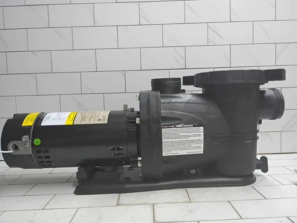 Everbilt SPP10002-2SP 1HP Pool Pump 2 Speed 230V ***NO UNIONS*** OPEN BOX