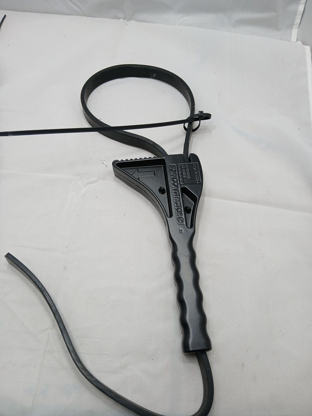Boa Constrictor Strap Wrench with 11" Body and 39" Strap Black