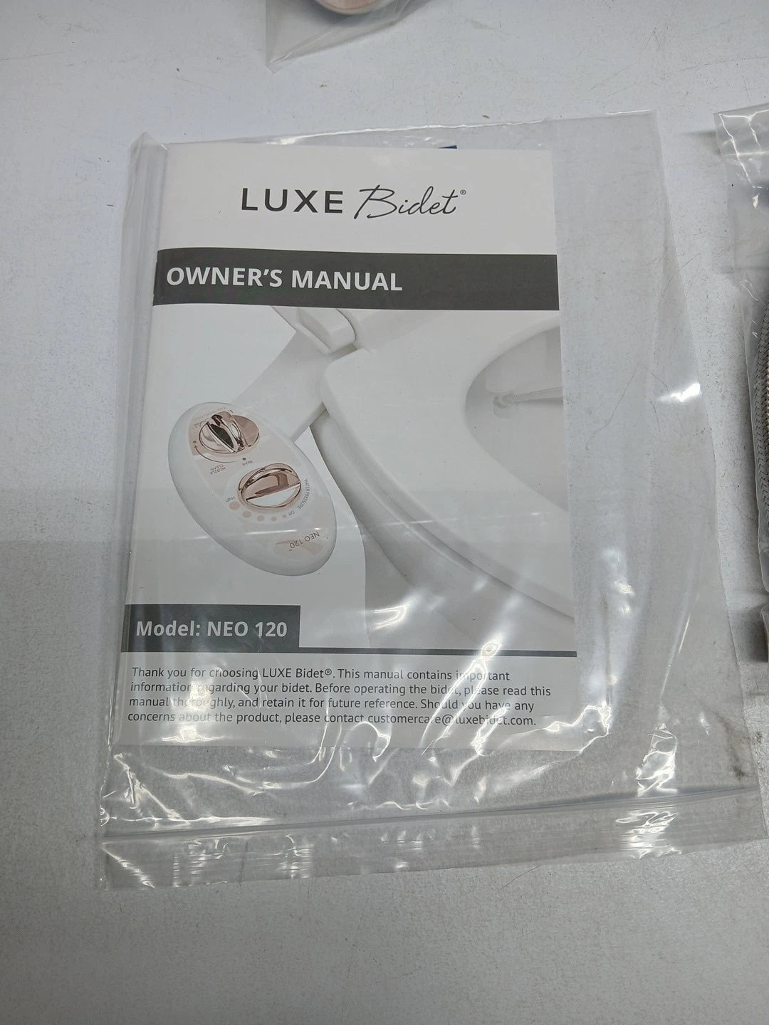 LUXE Bidet NEO 320 plus - Patented Bidet Attachment for Toilet Seat