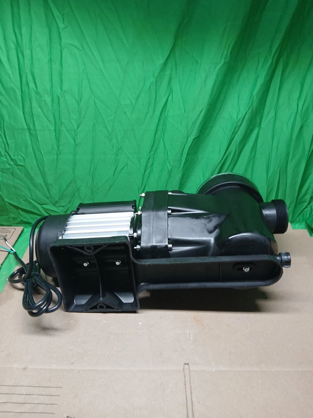 VEVOR Above Ground Pool Pump, 1.5HP, Self Priming Single Speed Swimming Pool...