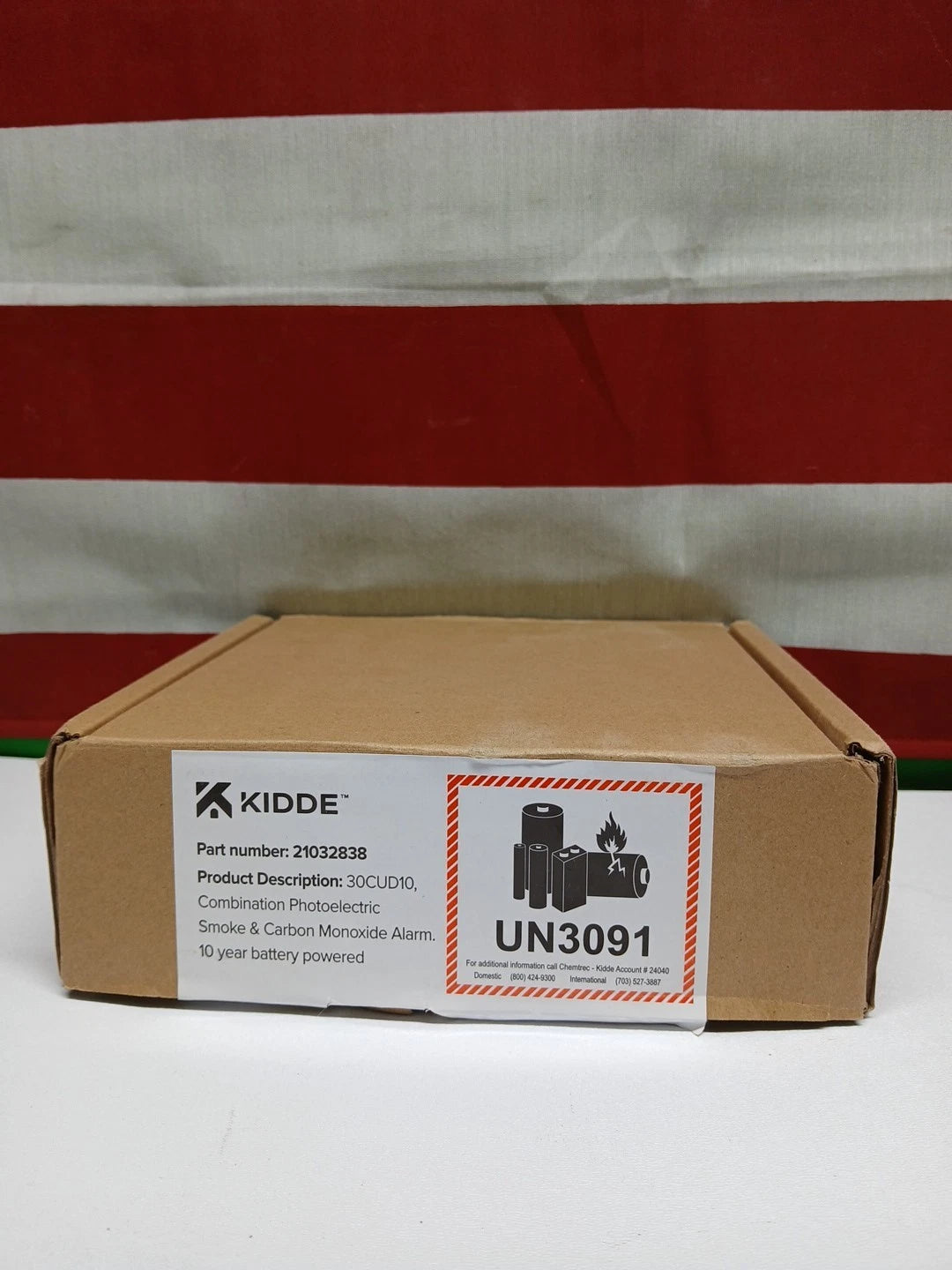 Kidde Smoke & CO Detector, 10-Year Battery. LED Warning Indicators 30CUD10