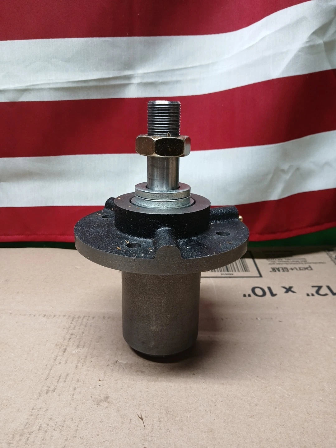 GENUINE OEM OREGON PART # 82-322 SPINDLE