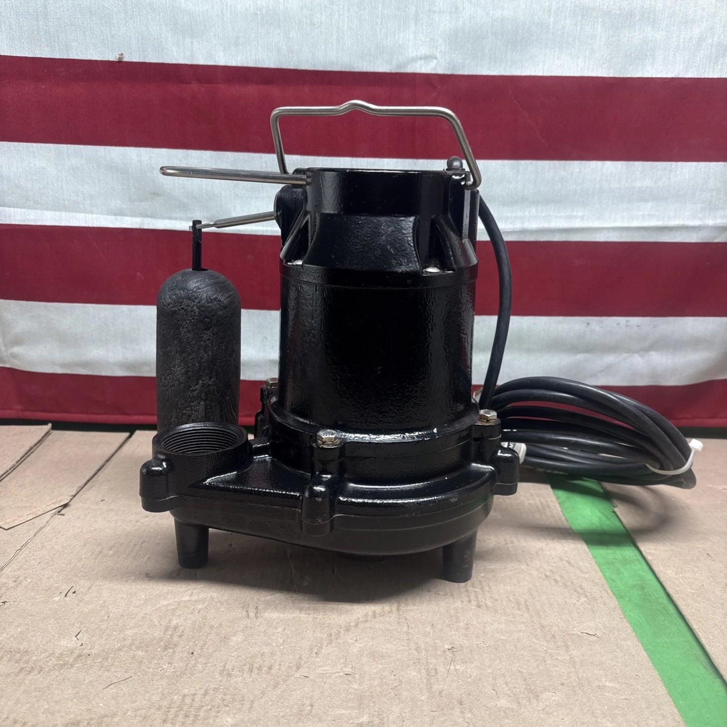 Everbilt 1/2 HP Cast Iron Sump Pump Model # HDS50 USED
