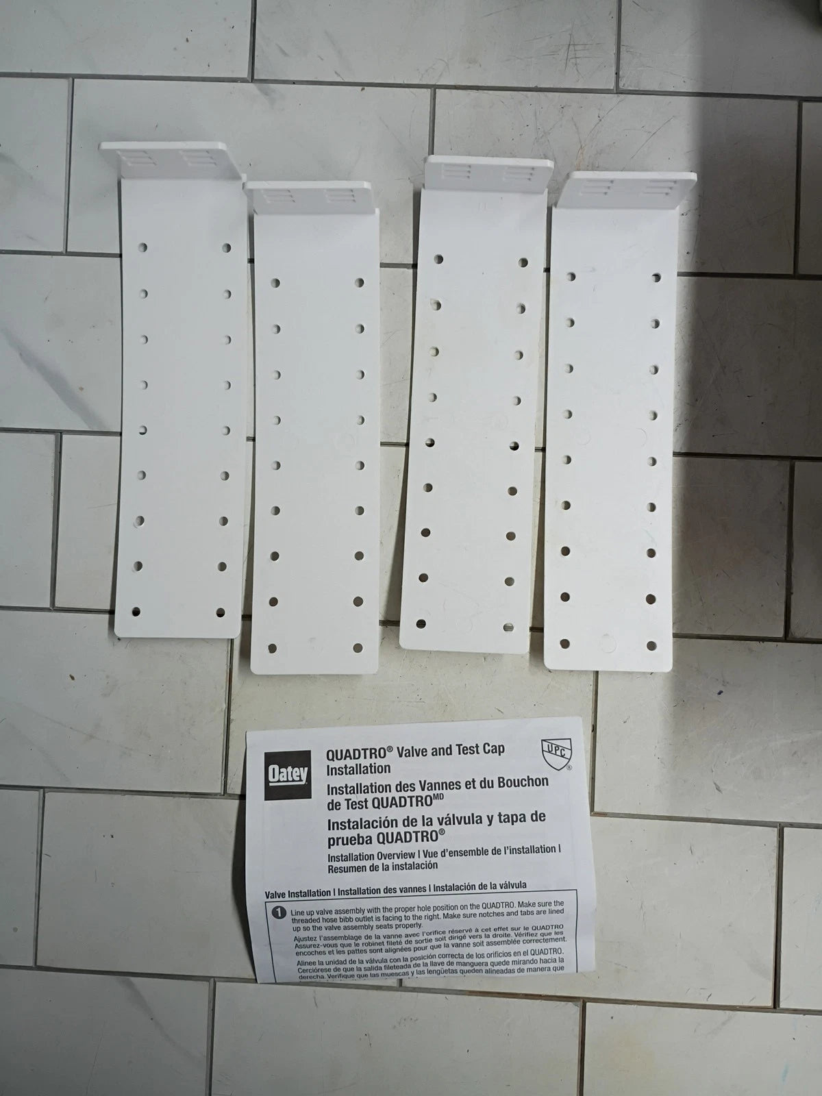 Oatey Quadtro Washing Machine Outlet Box pex crimp 1/4" Turn x 2" Hub 38528