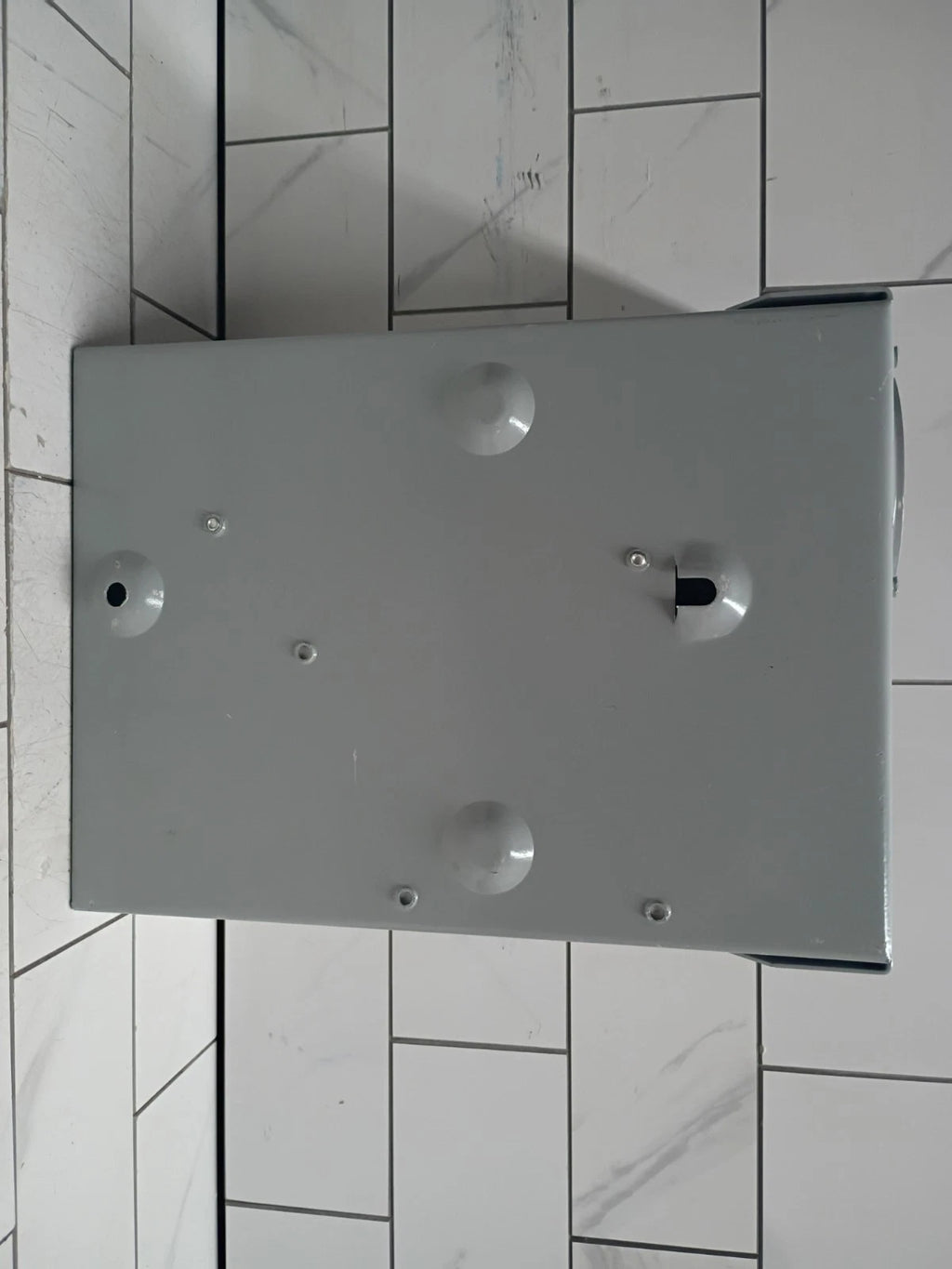 GE ABB TL240RCUA 40 Amp 2-Space 4-Circuit Outdoor Main Lug Load Center OB