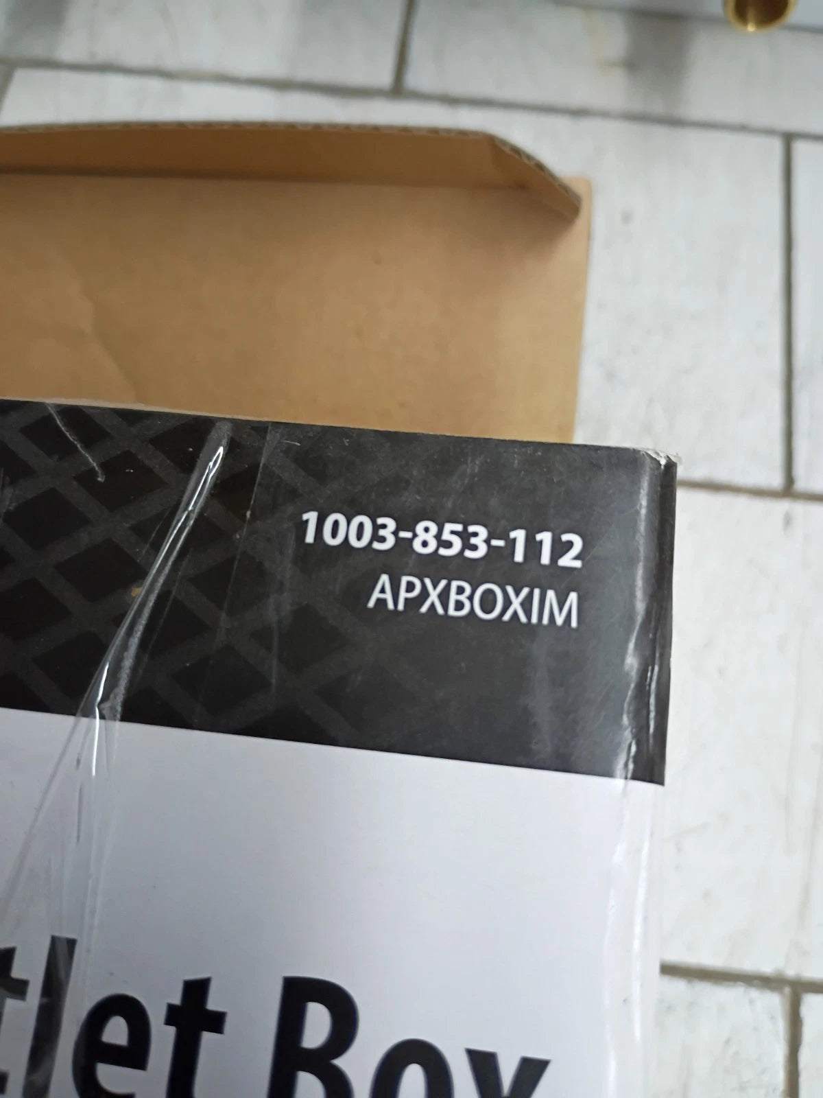 Apollo APX13OXIM 1/2" Brass PEX-B Barb Icemaker Outlet Box 1/4" OD male comp. OB