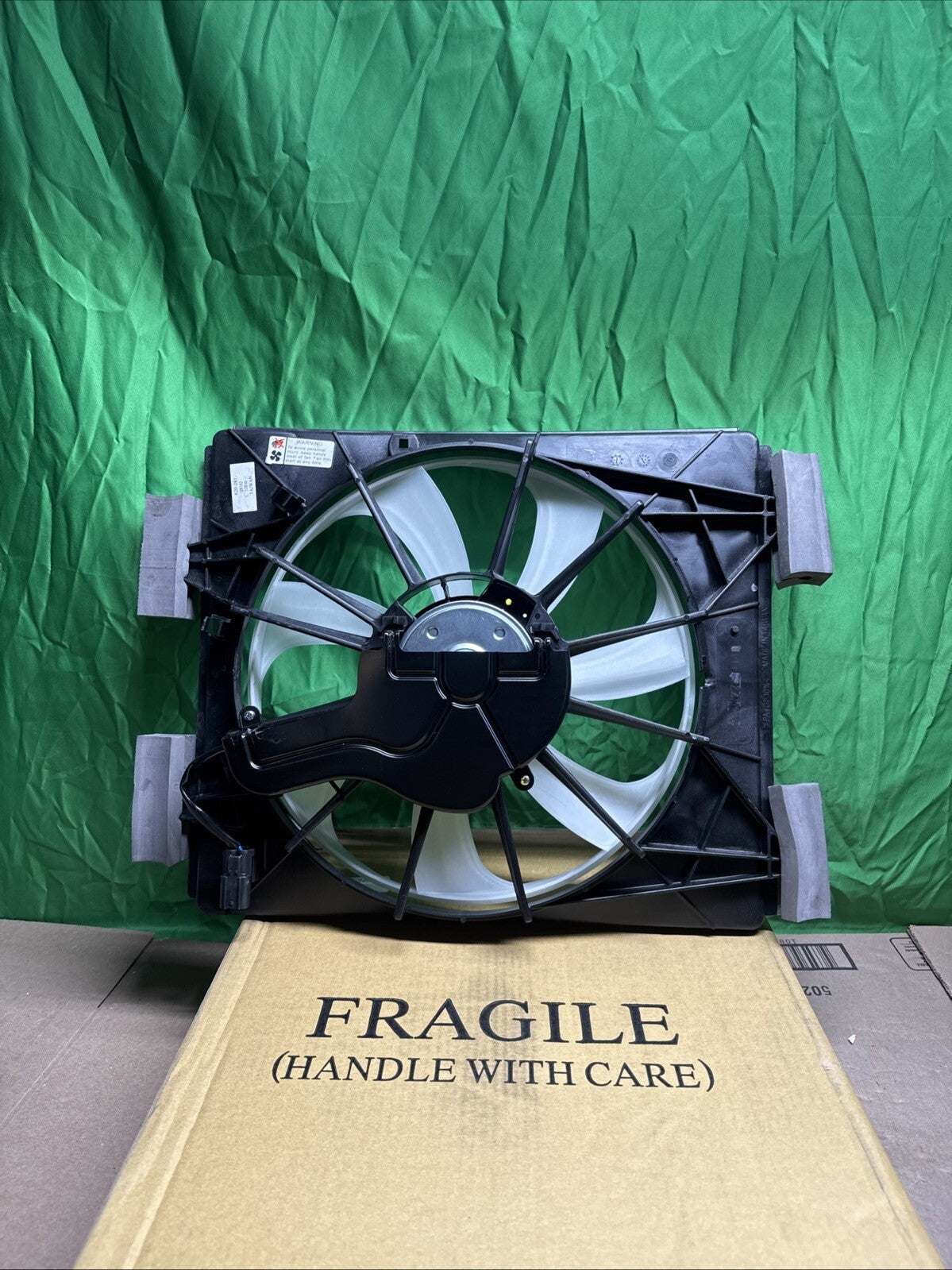 Dorman 620-281 Condenser Fan Assembly Without Controller