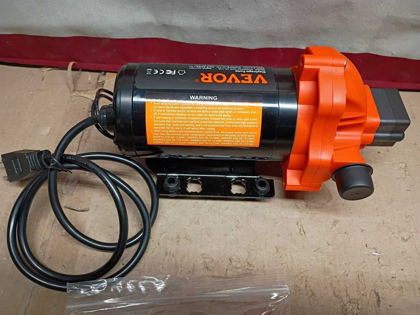 VEVOR NMDPA33-G33-45-110 WATER DIAPHRAGM PUMP, Open Box