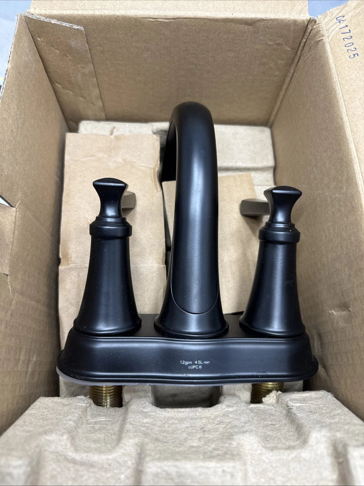 American Standard Rumson 4 in. Centerset 2-Handle Bathroom Faucet in Matte Black