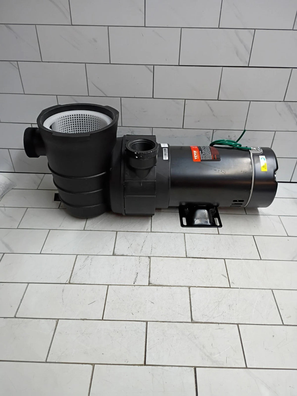 Vevor 1.5HP Swimming Pool Pump 1.5" Strainer Basket HAP1100 OPEN BOX