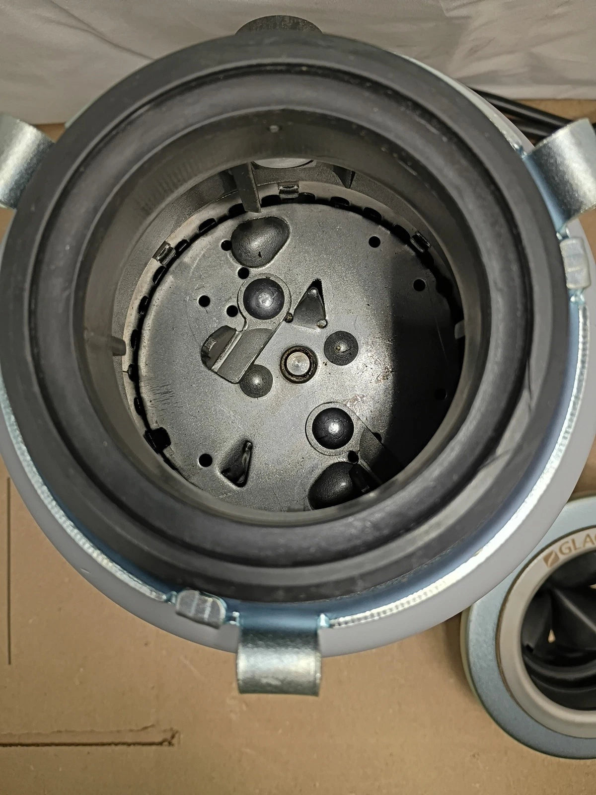 Glacier Bay GB500 Turbo Grind 1/2hp Garbage Disposal Continuous Feed Open Box