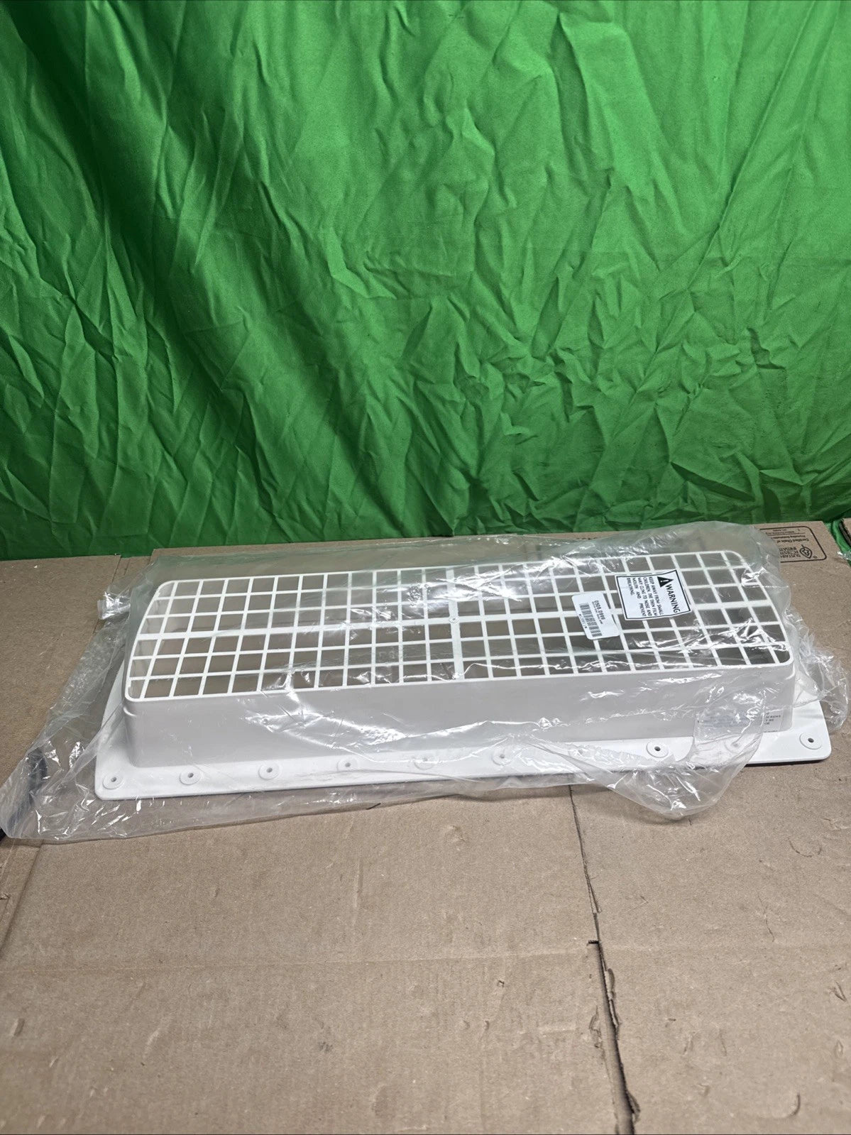 RM2043 Ventilation Kit For Use W/ Domestic Refrigerators-Vent Base 23X8” aprox