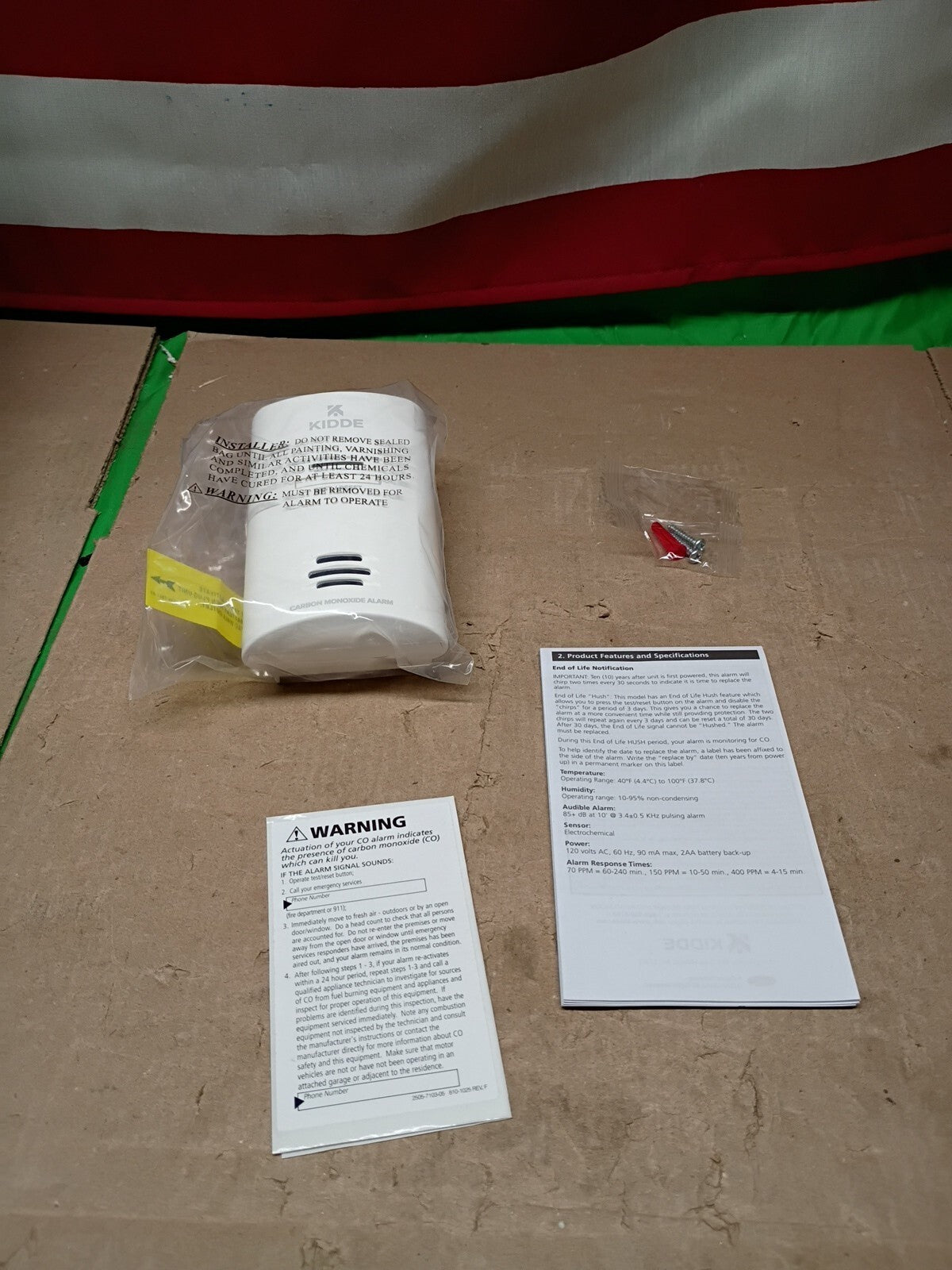 Kidde Carbon Monoxide Detector, Plug in Wall with AA Battery Backup, Test-Hush