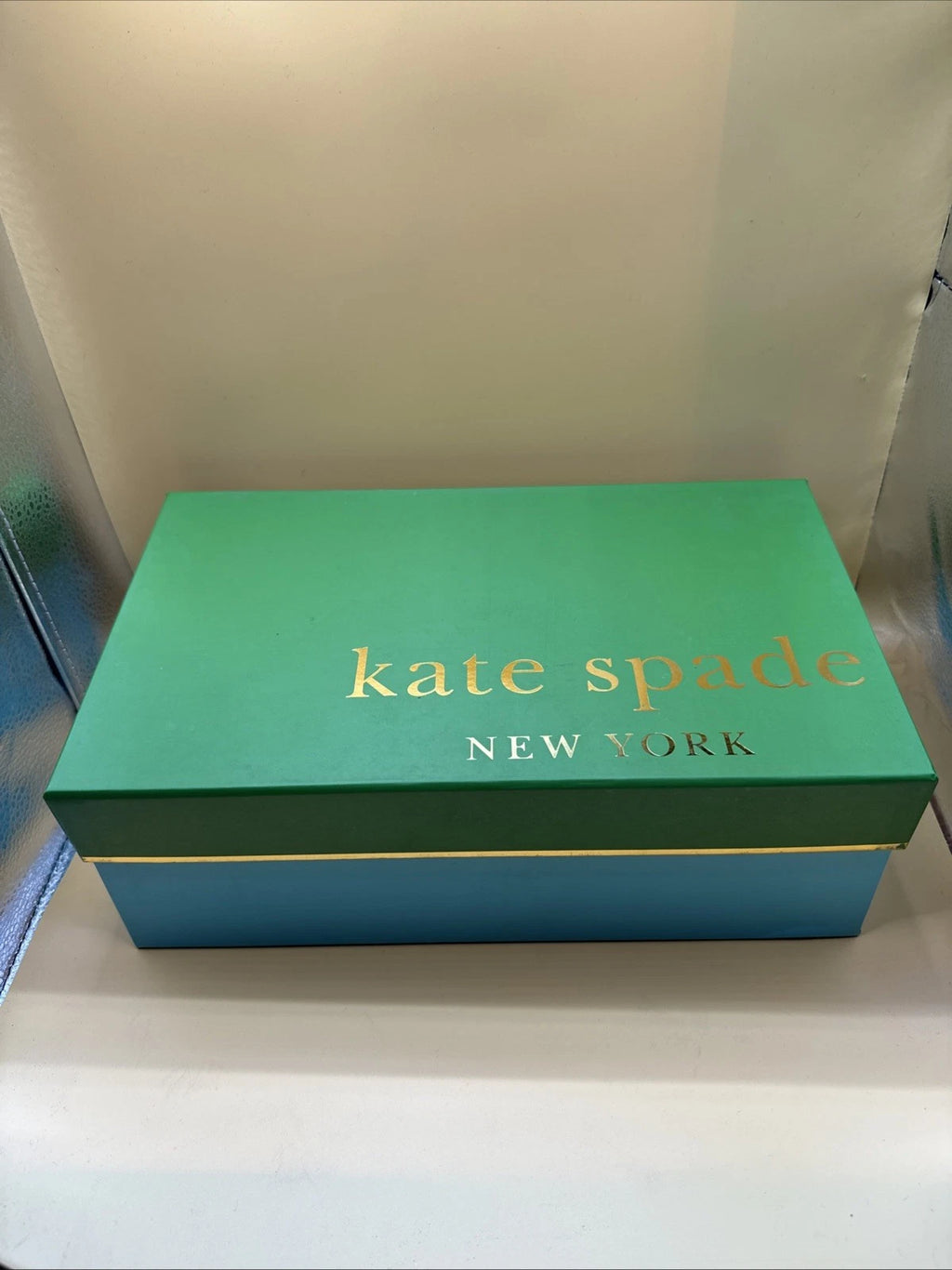 SP5b KATE SPADE Black low heel pumps size 8M w/ box Rhinestone Darlene