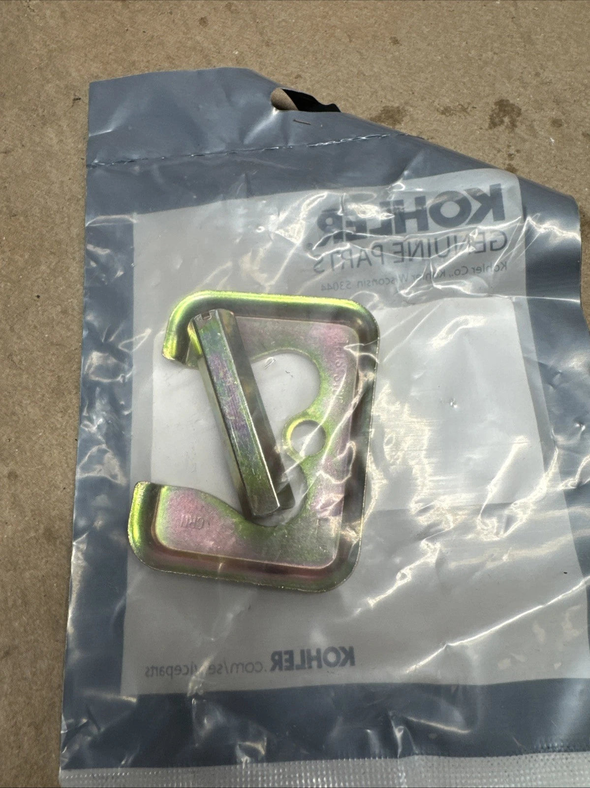 Kohler Chrome Single-handle bathroom sink faucet mounting kit K-1221142.