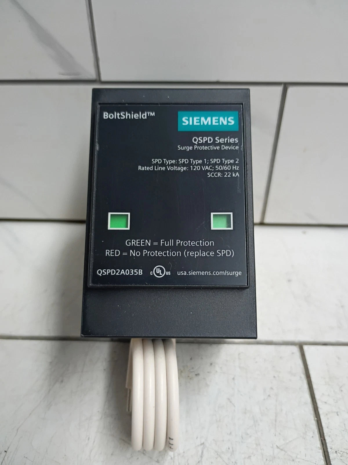Siemens Boltshield 2-Pole Plug-in Whole Home Surge Protection(QSPD2A035B) OB