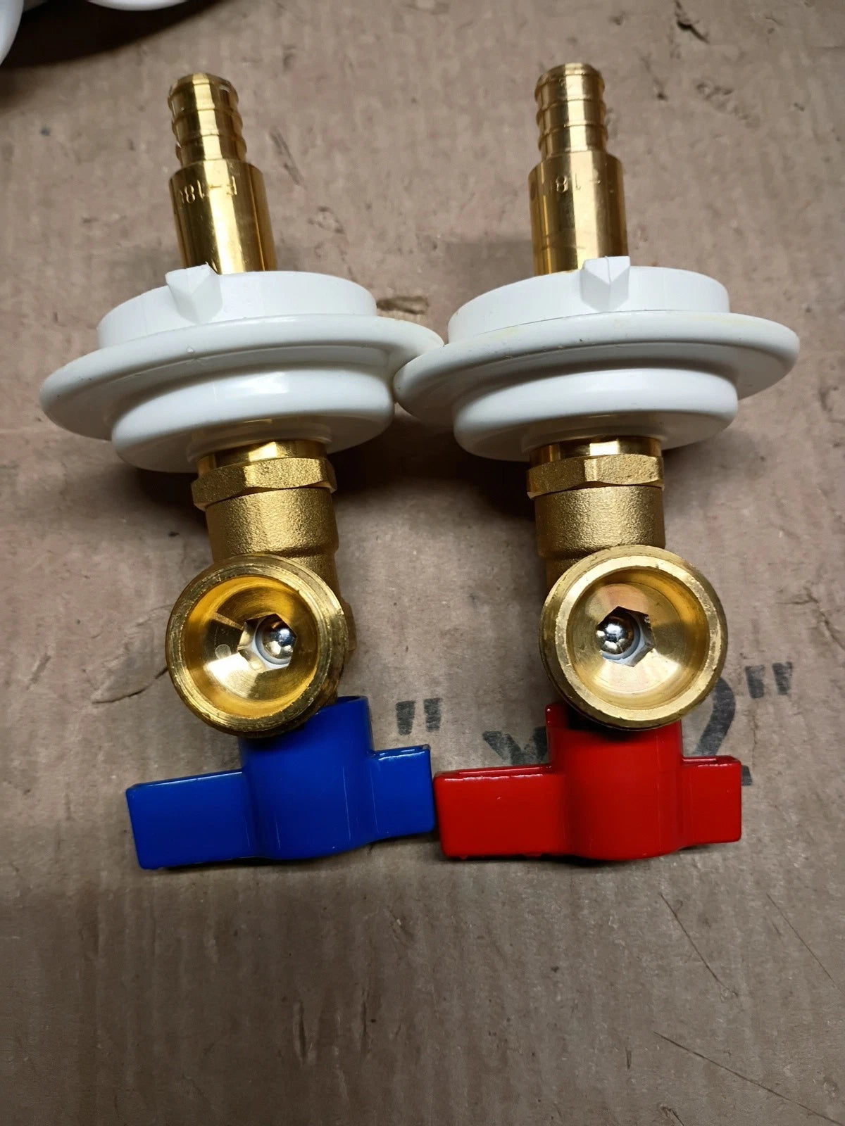 2PK Oatey Quadtro Washing Machine Outlet PEX CRIMP Box 1/4" Turn x 2" Hub 38528