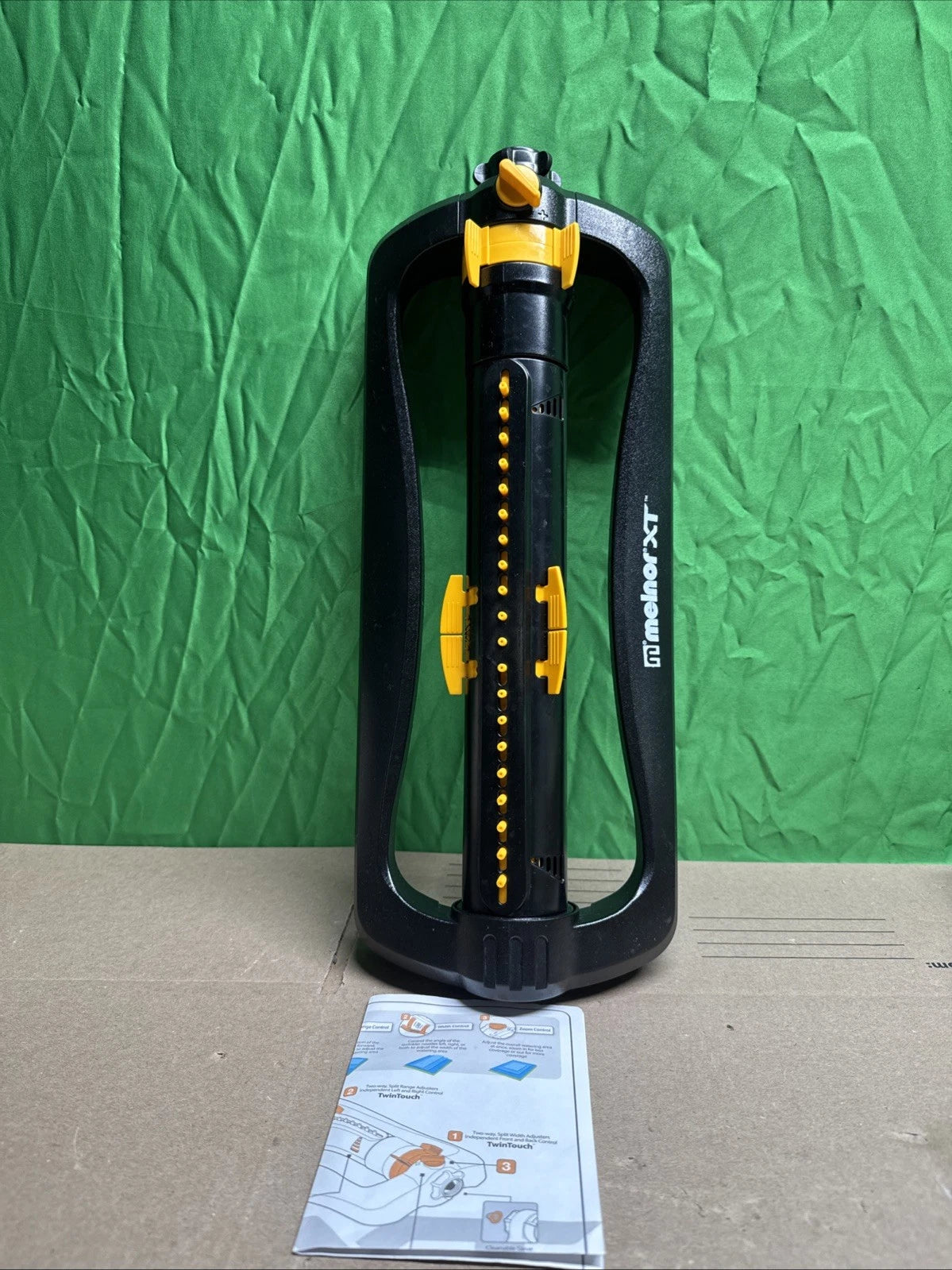 Melnor Oscillating with Flow Control 4,500 sq. ft.