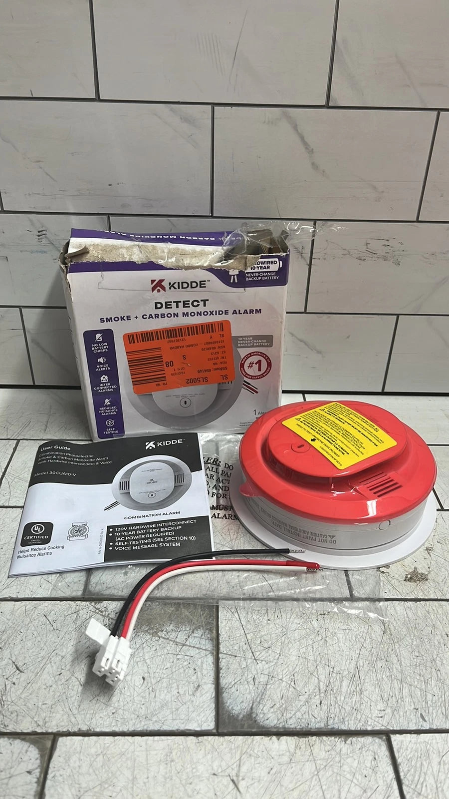 Kidde 30CUA10-V Smoke and Carbon Monoxide Detector Alarm Voice Alerts open box