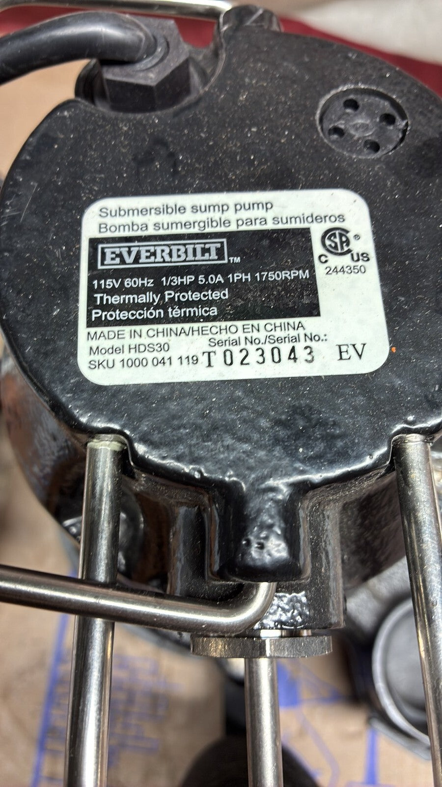 Everbilt HDS30 - 1/3 HP Cast Iron Submersible Sump Pump New Open Box